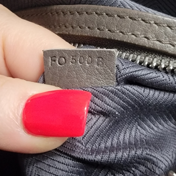 Louis Vuitton Messenger Bag - Picture 3 of 9